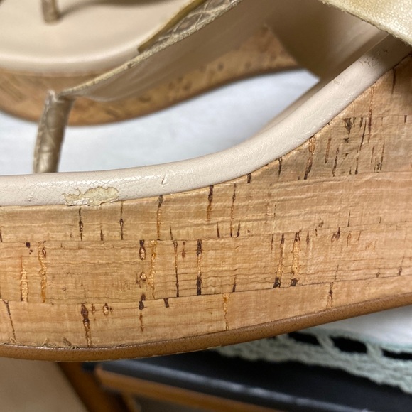 Guess Wedge Heel Platform Sandals - Picture 4 of 12